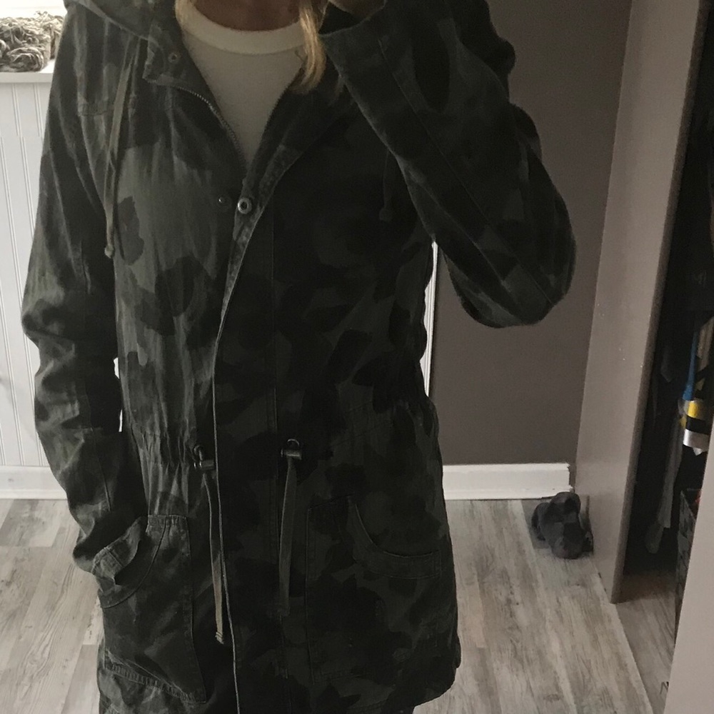 Medium coat